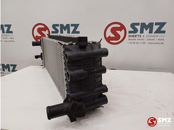 Radiatori për Pajisje për trajtimin e materialeve i ri Caterpillar Radiator Caterpillar: foto 3
