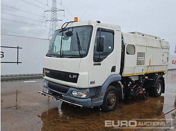 Makinë fshirëse për rrugët DAF LF 45 150