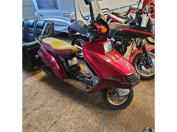 Motoçikleta HONDA