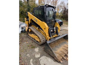 Fadrom me zinxhir CATERPILLAR