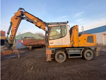 Ekskavator për mbetje LIEBHERR LH 22
