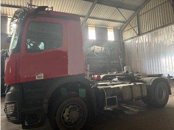 Gjysmë-kamion MERCEDES-BENZ Arocs
