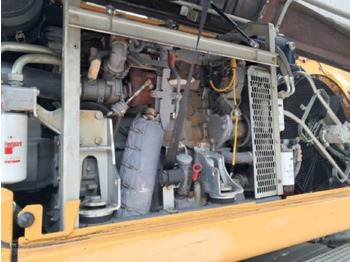 Ekskavator me goma LIEBHERR A914: foto 5