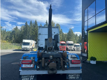 Kamion vetëngarkues DAF XF 530 6x2*4: foto 5