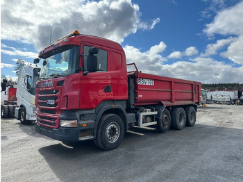 Kamion vetëshkarkues SCANIA R 560