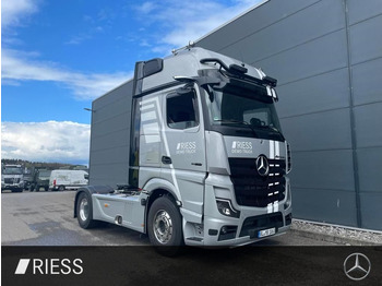 Kamioni MERCEDES-BENZ Actros 1863
