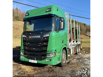 Kamion për transport druri SCANIA R 580