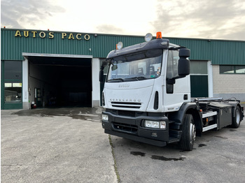 Kamion kabinë-shasi IVECO 300 EN CHASIS: foto 3