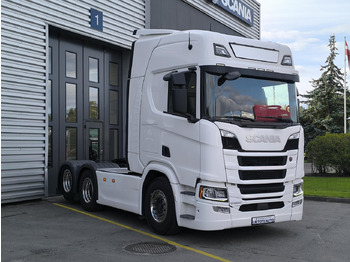 Gjysmë-kamion SCANIA R 500