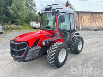 Traktor ANTONIO CARRARO