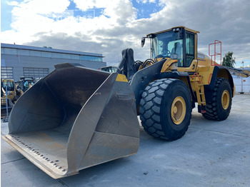 Fadrom me goma VOLVO L220H