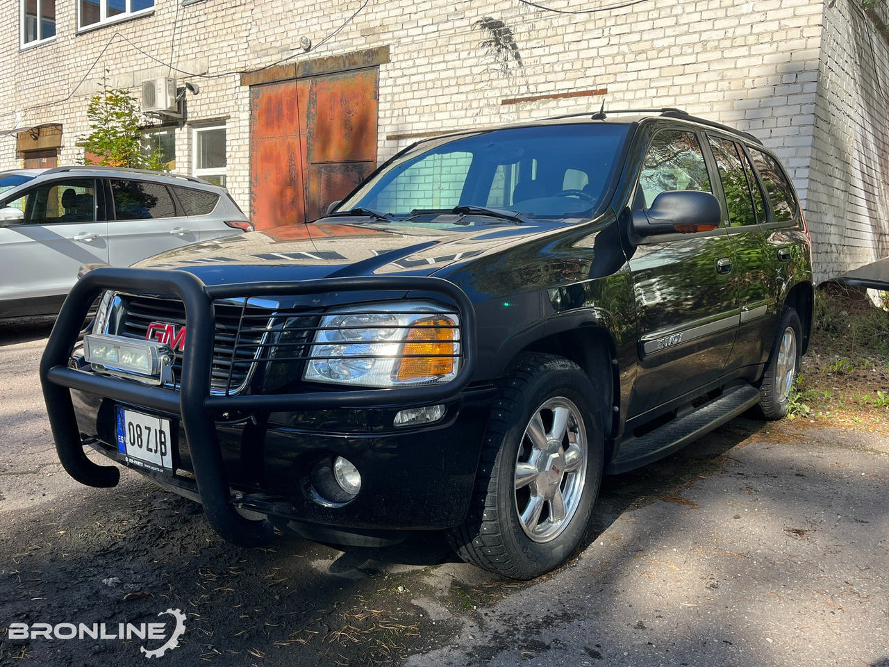 2004 GMC Envoy 4.2 201kW 4x4 - Veturë: foto 2 2004 GMC Envoy 4.2 201kW 4x4 - Veturë: foto 2