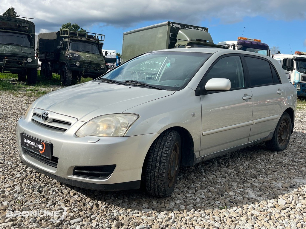 2005 Toyota Corolla 1.6 81kW - Veturë: foto 2 2005 Toyota Corolla 1.6 81kW - Veturë: foto 2