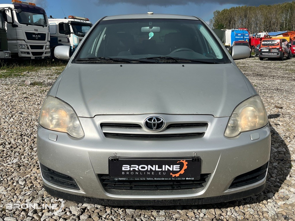 2005 Toyota Corolla 1.6 81kW - Veturë: foto 3 2005 Toyota Corolla 1.6 81kW - Veturë: foto 3