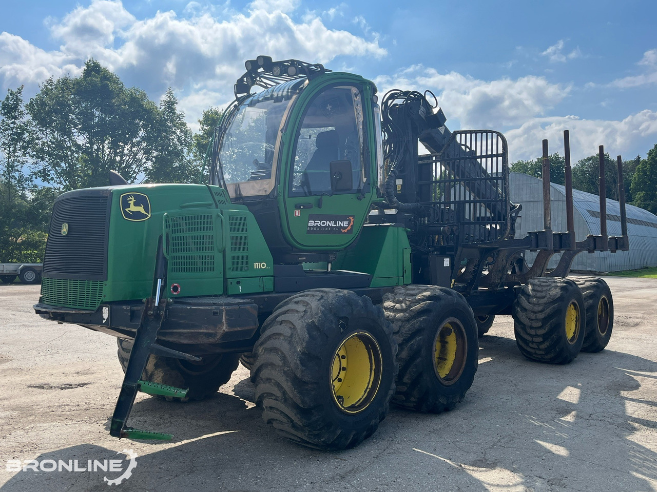 2010 John Deere 1110E Forwarder 8x8 - Transportues pyjor: foto 4 2010 John Deere 1110E Forwarder 8x8 - Transportues pyjor: foto 4