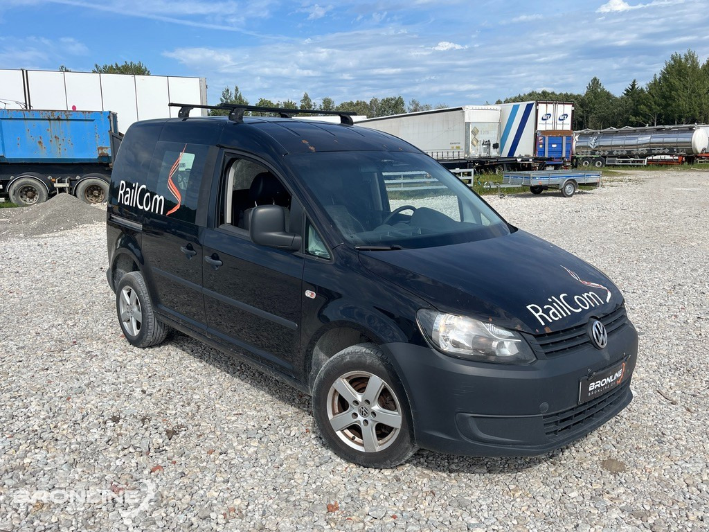 Veturë 2011 Volkswagen Caddy 4x4 2.0 81kW: foto 1