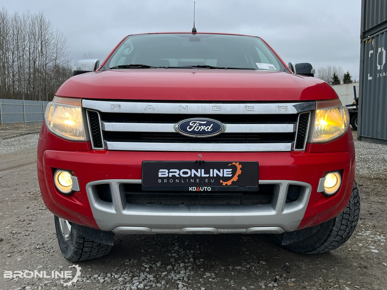2013 Ford Ranger Limited 4x4 2.2 110kW - Veturë: foto 4 2013 Ford Ranger Limited 4x4 2.2 110kW - Veturë: foto 4