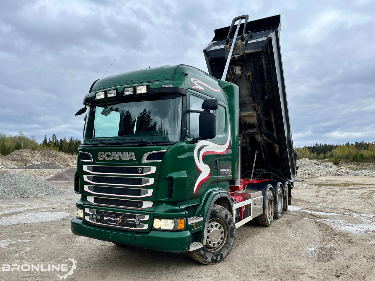 2013 V8 SCANIA R560 8X4 Tipper/Kallur/Retarder - Kamion vetëshkarkues: foto 2 2013 V8 SCANIA R560 8X4 Tipper/Kallur/Retarder - Kamion vetëshkarkues: foto 2