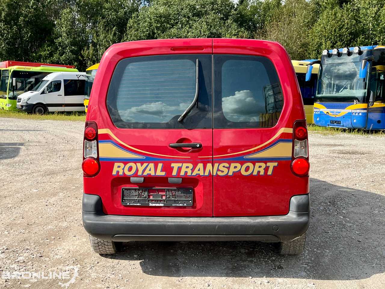2015 Citroen Berlingo HDI 115 L1 N1 - Veturë: foto 4 2015 Citroen Berlingo HDI 115 L1 N1 - Veturë: foto 4