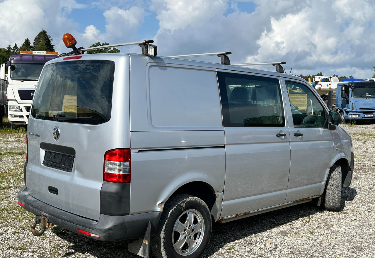 2015 Volkswagen Transporter 4X4 N1 - Furgon i vogël: foto 5 2015 Volkswagen Transporter 4X4 N1 - Furgon i vogël: foto 5