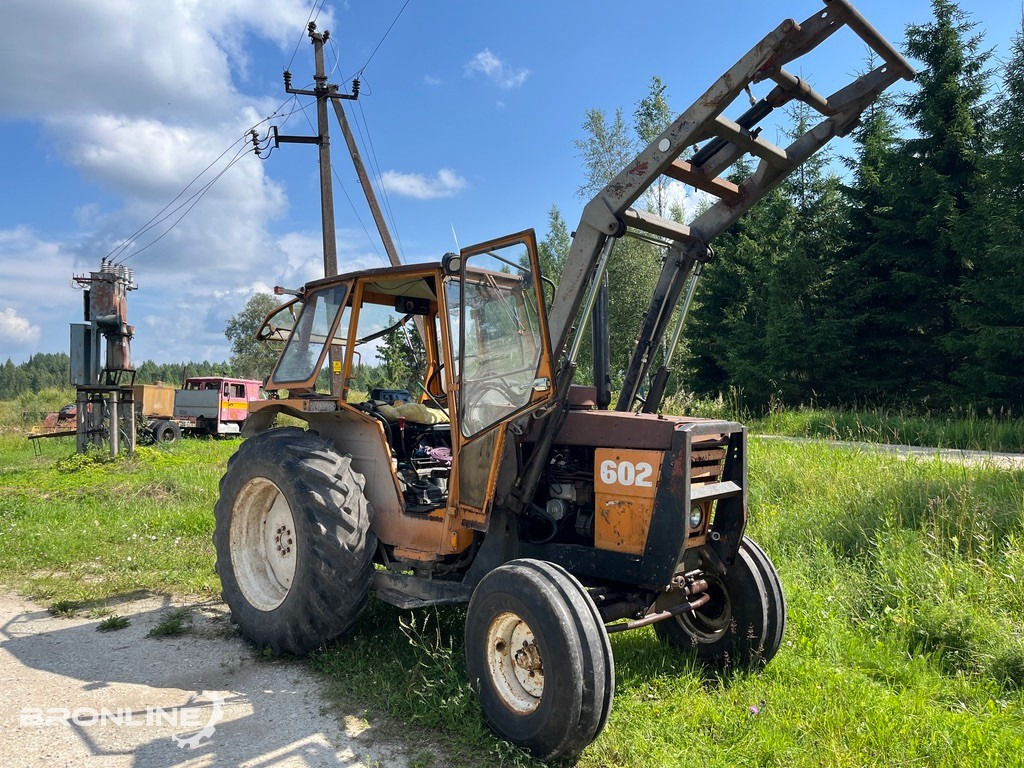 Valmet 602 Turbo siduririkkega traktor / Faulty clutch - Traktor: foto 1 Valmet 602 Turbo siduririkkega traktor / Faulty clutch - Traktor: foto 1