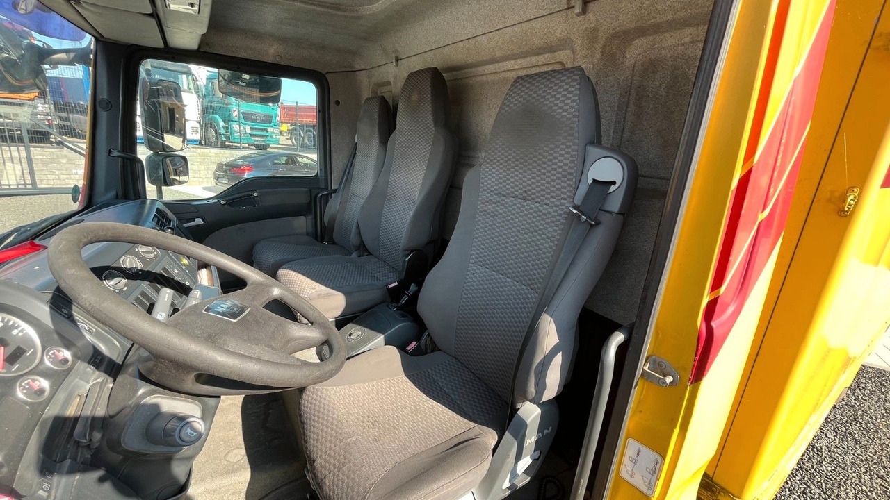 Lizingu i MAN TGL 10.180 Euro 4  Pferdetransporter Horse MAN TGL 10.180 Euro 4  Pferdetransporter Horse MAN TGL 10.180 Euro 4  Pferdetransporter Horse MAN TGL 10.180 Euro 4  Pferdetransporter Horse: foto 9