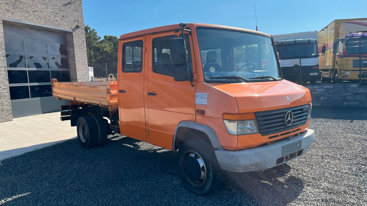 Mercedes-Benz 818 DK Kipper Dreiseitenkipper Meiller Doka Mercedes-Benz 818 DK Kipper Dreiseitenkipper Meiller Doka - Kamioncine vetëshkarkuese, Kamioncine dopio kabinë: foto 3 Mercedes-Benz 818 DK Kipper Dreiseitenkipper Meiller Doka Mercedes-Benz 818 DK Kipper Dreiseitenkipper Meiller Doka - Kamioncine vetëshkarkuese, Kamioncine dopio kabinë: foto 3