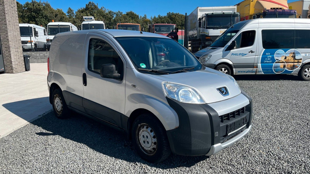 Peugeot Bipper Basis Kopfdichtungsschaden - Veturë: foto 3 Peugeot Bipper Basis Kopfdichtungsschaden - Veturë: foto 3