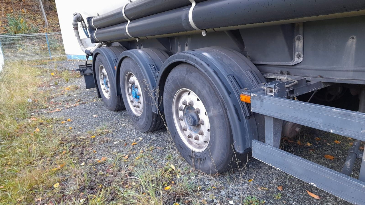 Spitzer SK 2753 CAL 53m³ Kippsilo - Gjysmë rimorkio silo: foto 5 Spitzer SK 2753 CAL 53m³ Kippsilo - Gjysmë rimorkio silo: foto 5