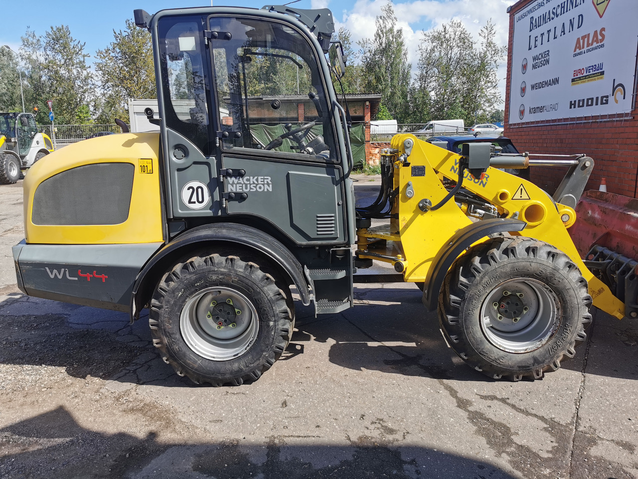 Wacker Neuson WL44 - Fadrom me goma: foto 3 Wacker Neuson WL44 - Fadrom me goma: foto 3