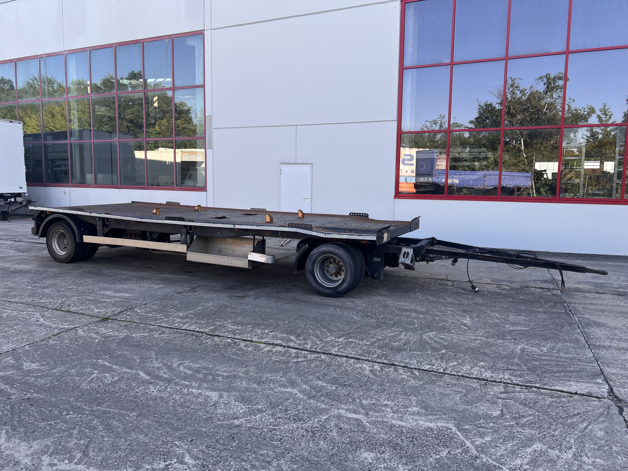 Dinkel DAC 18000 2 Achs Kombi- Anhänger für Abroll- oder Absetzmulden oder Tieflader - Transportjer kontejnerësh/ Rimorkio me karroceri të çmontueshme: foto 1 Dinkel DAC 18000 2 Achs Kombi- Anhänger für Abroll- oder Absetzmulden oder Tieflader - Transportjer kontejnerësh/ Rimorkio me karroceri të çmontueshme: foto 1