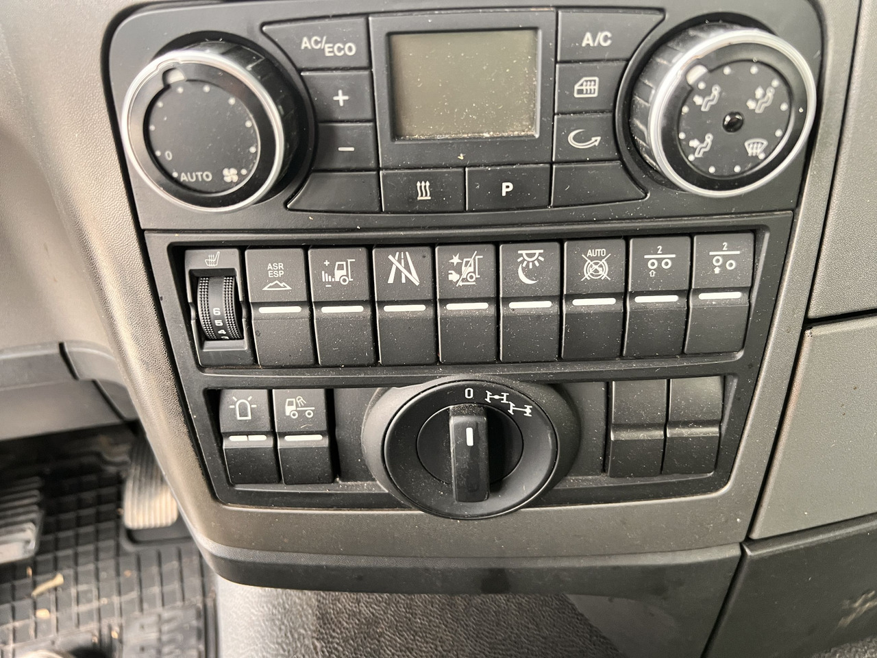 MAN Truck & Bus K1AAB TGS 18.4804x4 Hydrodrive - Gjysmë-kamion: foto 2 MAN Truck & Bus K1AAB TGS 18.4804x4 Hydrodrive - Gjysmë-kamion: foto 2