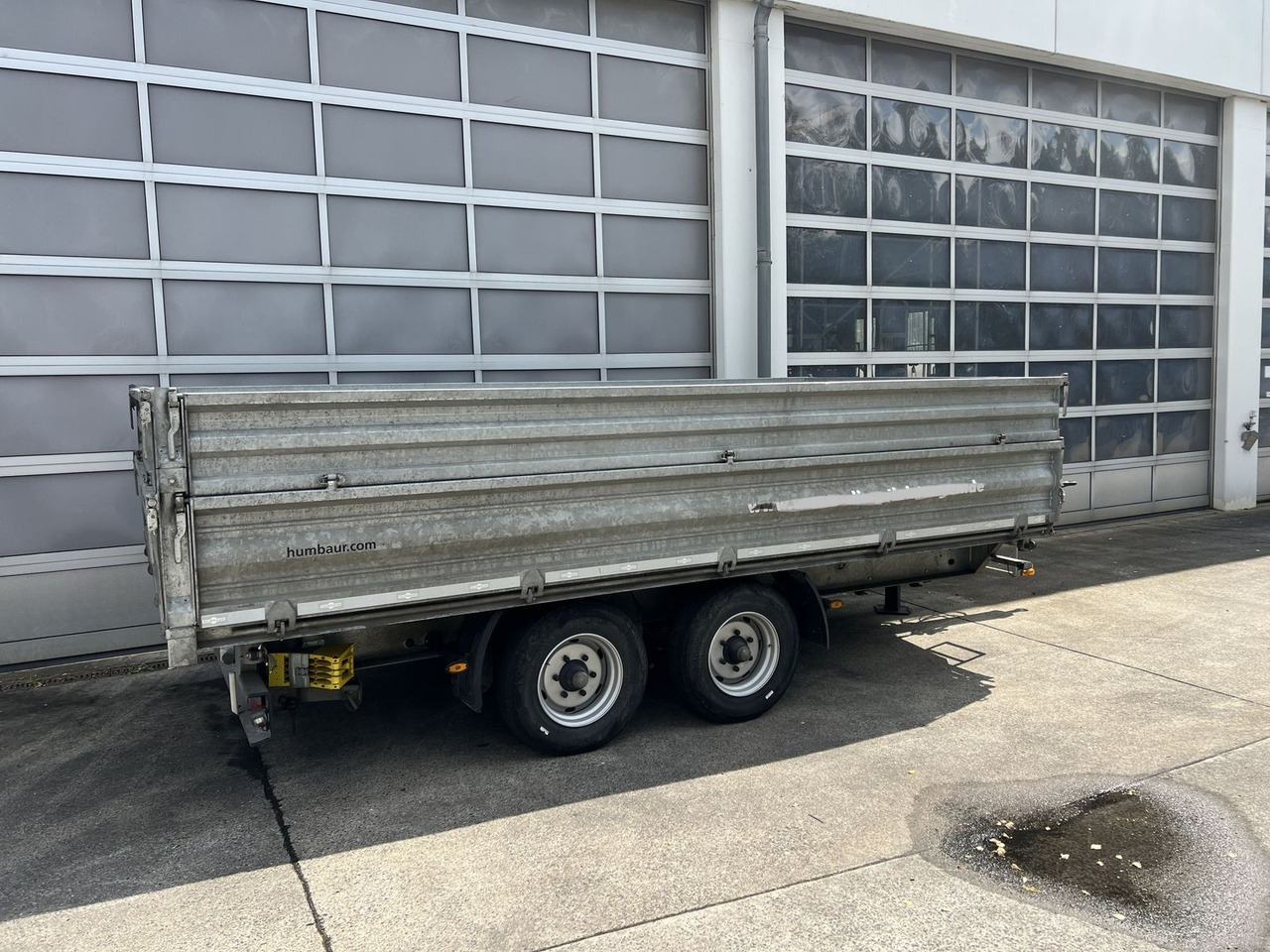 Humbaur Tandemkipper- Tieflader mit Aufsatz, neuwertig - Rimorkio vetëshkarkuese: foto 2 Humbaur Tandemkipper- Tieflader mit Aufsatz, neuwertig - Rimorkio vetëshkarkuese: foto 2