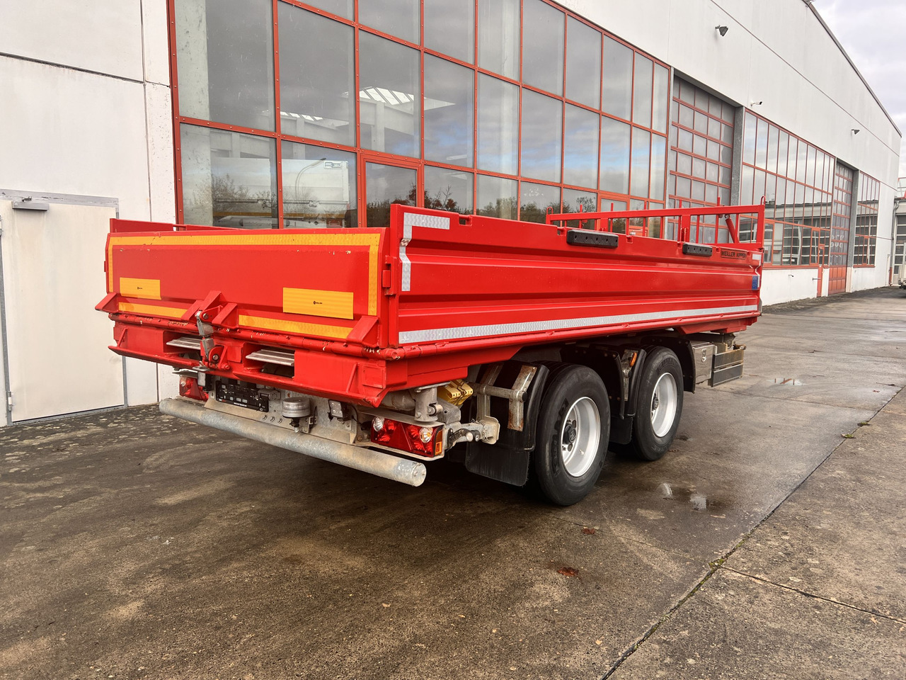 Meiller MZDAL 18 t Tandemkipper Tieflader Schotter- Klappe, neuwertig - Rimorkio vetëshkarkuese: foto 1 Meiller MZDAL 18 t Tandemkipper Tieflader Schotter- Klappe, neuwertig - Rimorkio vetëshkarkuese: foto 1