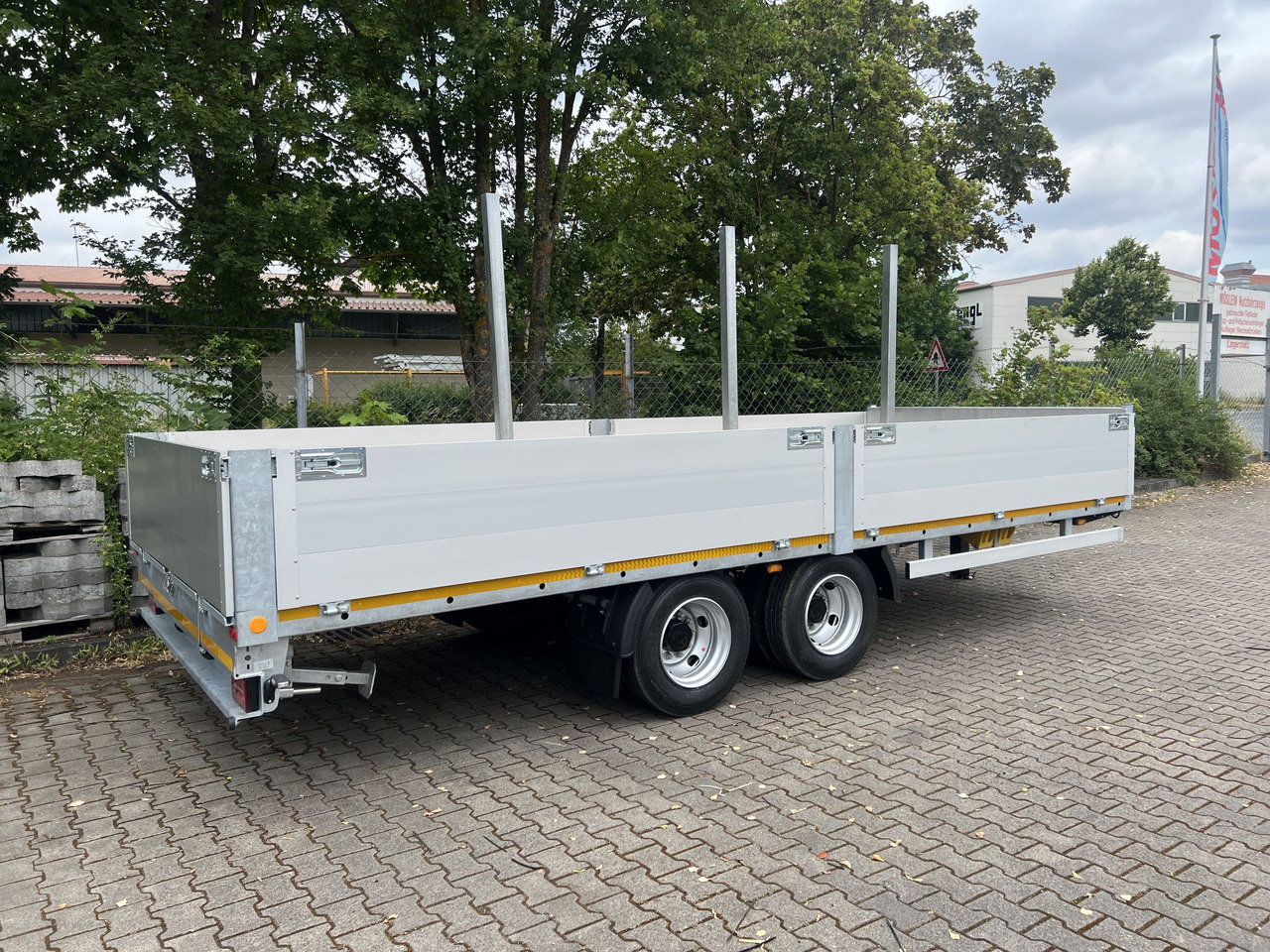 Möslein THT 14,4 G 7,20 L 14,4 t Tandem- Pritschenanhänger- Tieflader - Rimorkio e hapur/ Platformë: foto 4 Möslein THT 14,4 G 7,20 L 14,4 t Tandem- Pritschenanhänger- Tieflader - Rimorkio e hapur/ Platformë: foto 4