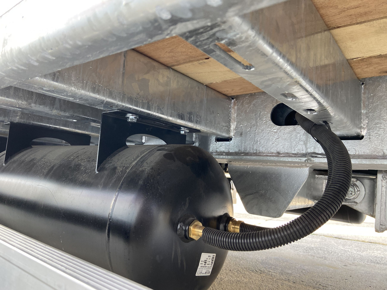 Möslein TT21- 7,2  21 t Tandemtieflader, Luftgefedert, NEU - Rimorkio me plan ngarkimi të ulët: foto 3 Möslein TT21- 7,2  21 t Tandemtieflader, Luftgefedert, NEU - Rimorkio me plan ngarkimi të ulët: foto 3