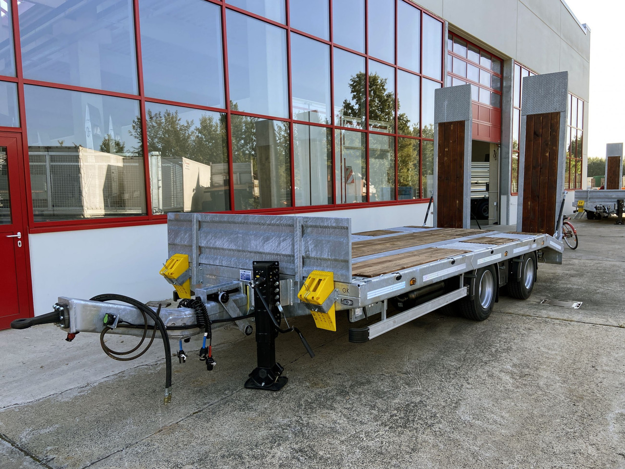 Möslein TT21-7,2 Hydr 21 t Tandemtieflader, hydr. Rampen, NEU - Rimorkio me plan ngarkimi të ulët: foto 5 Möslein TT21-7,2 Hydr 21 t Tandemtieflader, hydr. Rampen, NEU - Rimorkio me plan ngarkimi të ulët: foto 5