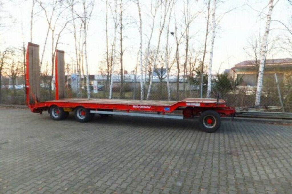 Müller-Mitteltal 3 Achs Tieflader- Anhänger - Rimorkio me plan ngarkimi të ulët: foto 3 Müller-Mitteltal 3 Achs Tieflader- Anhänger - Rimorkio me plan ngarkimi të ulët: foto 3