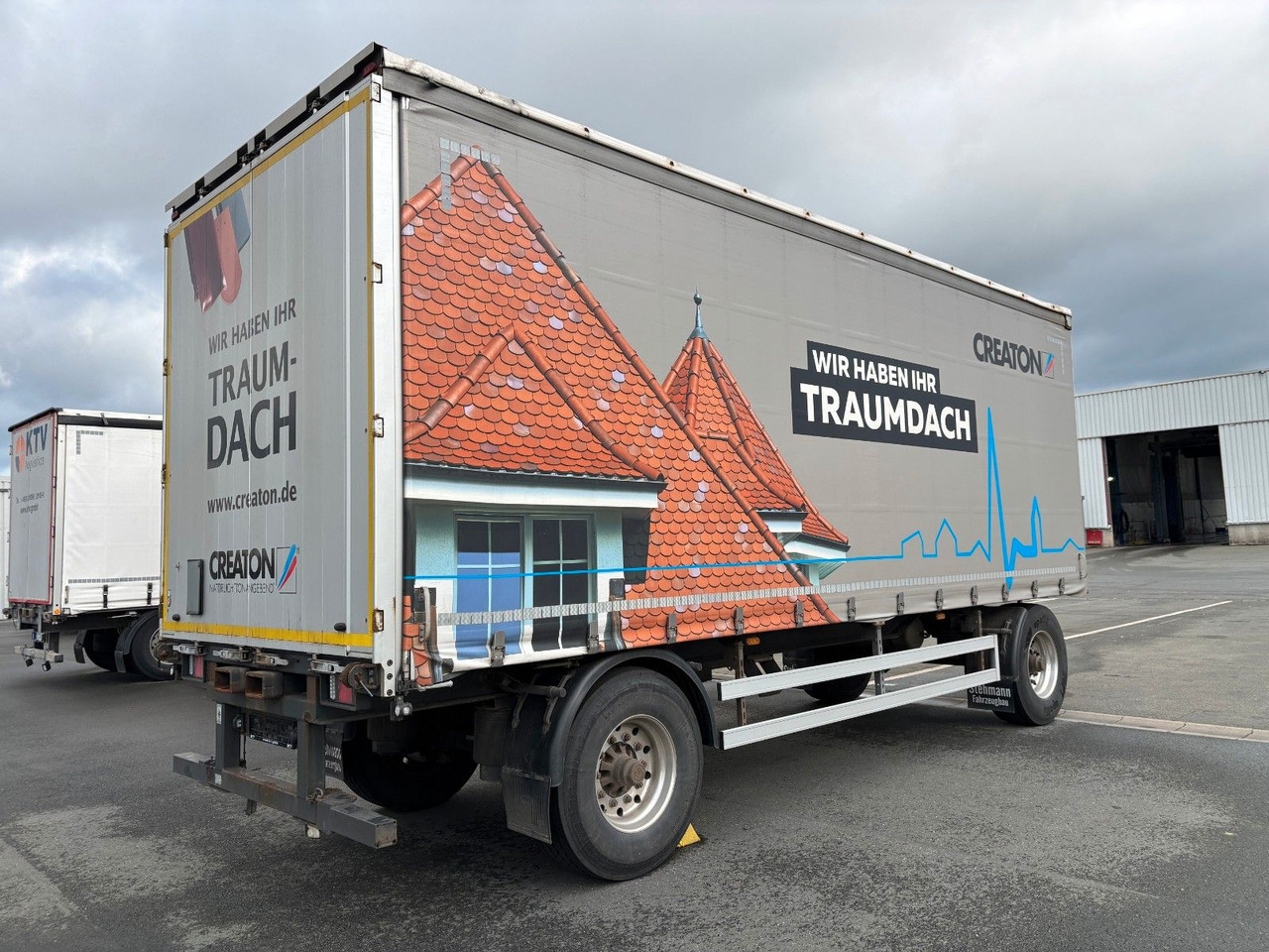 AZP18 Plane + Staplerhalterung - Rimorkio me tendë: foto 4 AZP18 Plane + Staplerhalterung - Rimorkio me tendë: foto 4