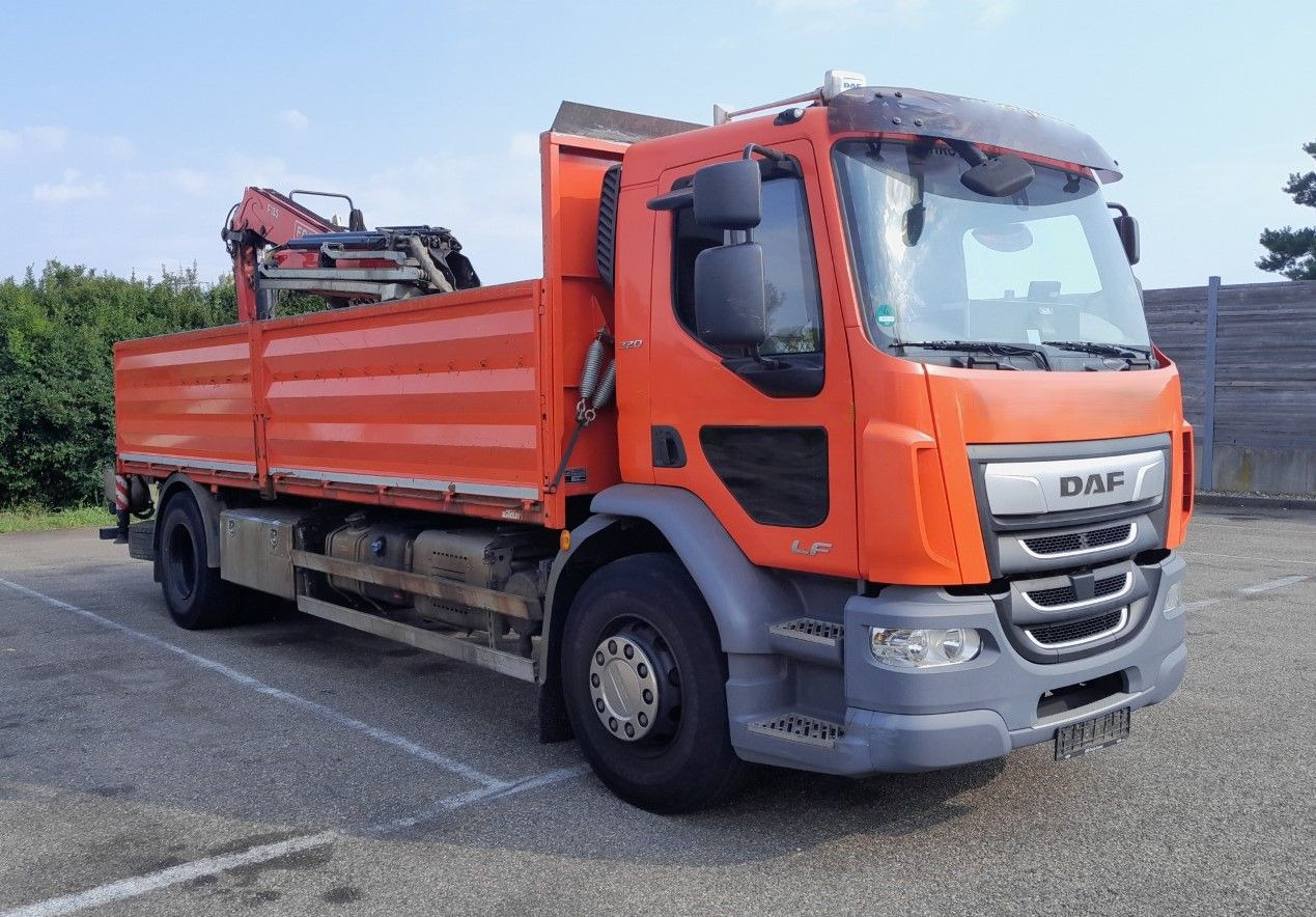 DAF FA LF 320 19t Fassi Kran - Kamion me karroceri të hapur, Kamion me vinç: foto 3 DAF FA LF 320 19t Fassi Kran - Kamion me karroceri të hapur, Kamion me vinç: foto 3
