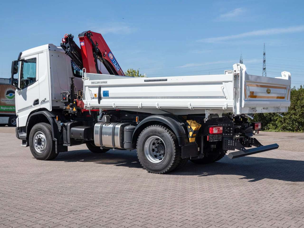 DAF XDC 370 FA Meiller Krankipper HMF DAF XDC 370 FA Meiller Krankipper HMF - Kamion vetëshkarkues: foto 5 DAF XDC 370 FA Meiller Krankipper HMF DAF XDC 370 FA Meiller Krankipper HMF - Kamion vetëshkarkues: foto 5