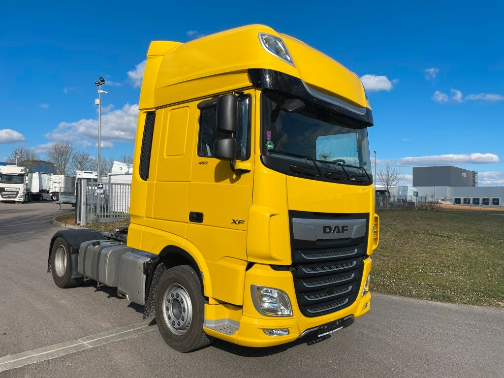 DAF FT XF 480 SSC, 2x Alutank, ZF-Intarder - Gjysmë-kamion: foto 1 DAF FT XF 480 SSC, 2x Alutank, ZF-Intarder - Gjysmë-kamion: foto 1