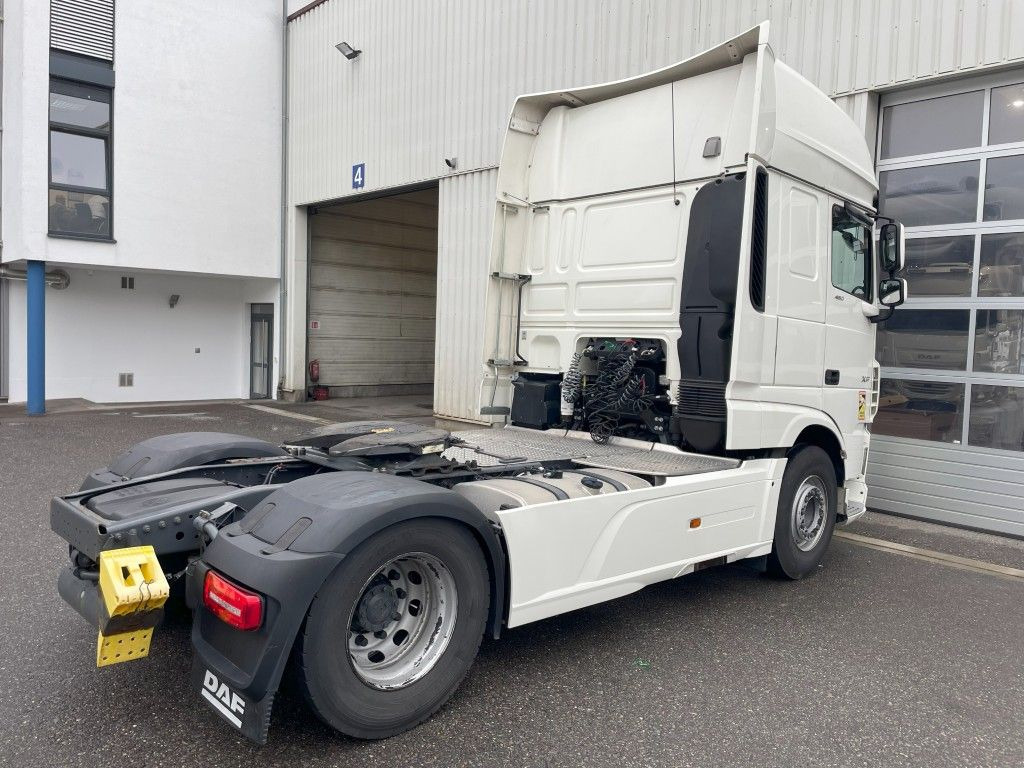 DAF FT XF 480 SSC, Federung: Luft/Luft - Gjysmë-kamion: foto 5 DAF FT XF 480 SSC, Federung: Luft/Luft - Gjysmë-kamion: foto 5
