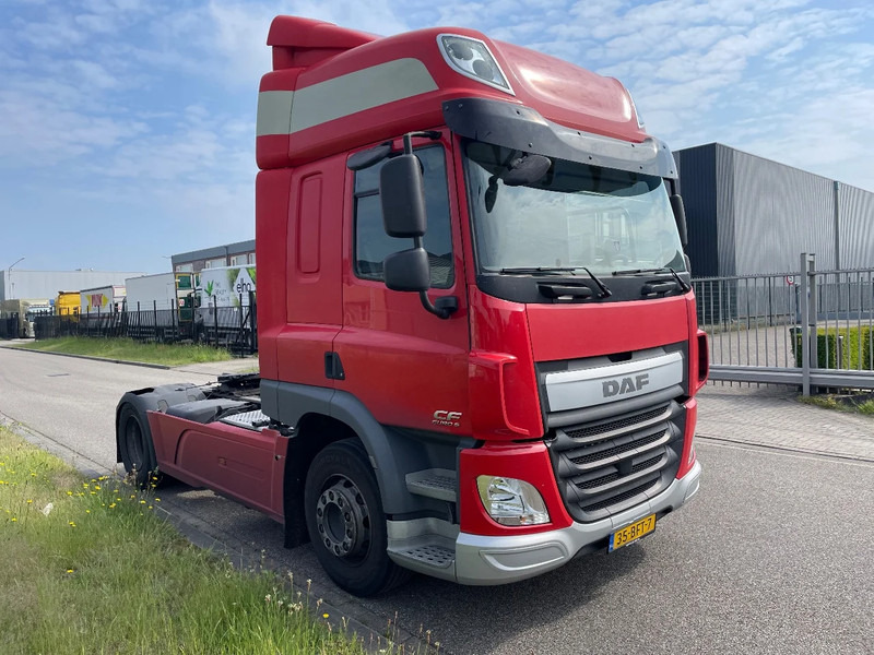 DAF CF 400 euro 6 2015 - Gjysmë-kamion: foto 2 DAF CF 400 euro 6 2015 - Gjysmë-kamion: foto 2