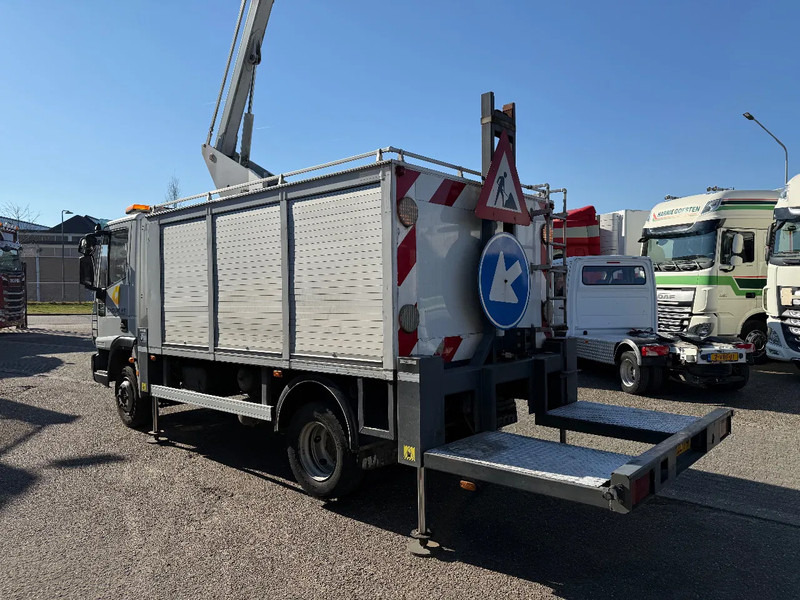 Iveco ML 100 ML100E18 custers skyworker 2009 - Kamioni: foto 4 Iveco ML 100 ML100E18 custers skyworker 2009 - Kamioni: foto 4