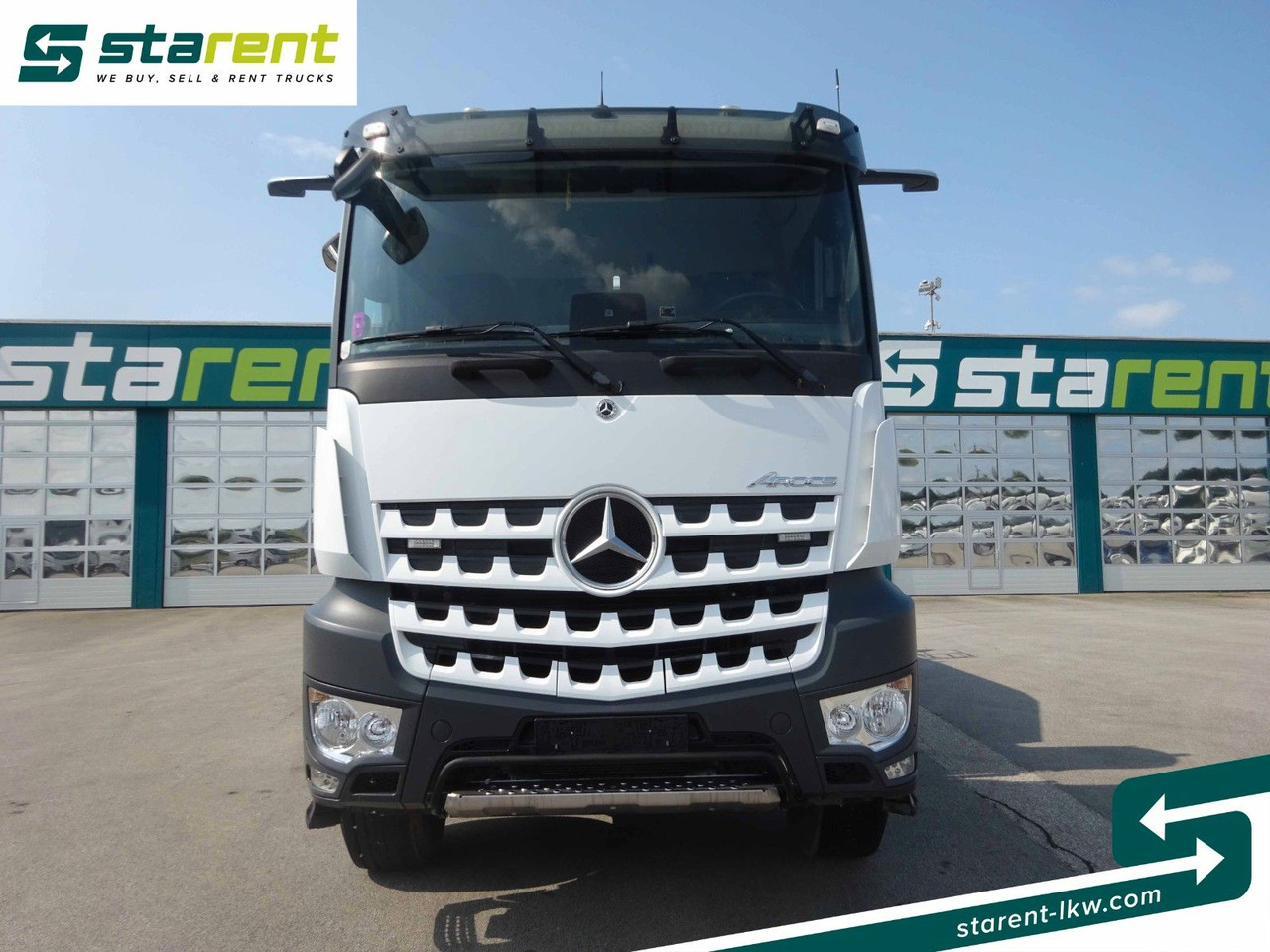 Mercedes-Benz Arocs 3748 8x4 Liebherr Betonmischer + Förderb. - Autobetoniere: foto 2 Mercedes-Benz Arocs 3748 8x4 Liebherr Betonmischer + Förderb. - Autobetoniere: foto 2
