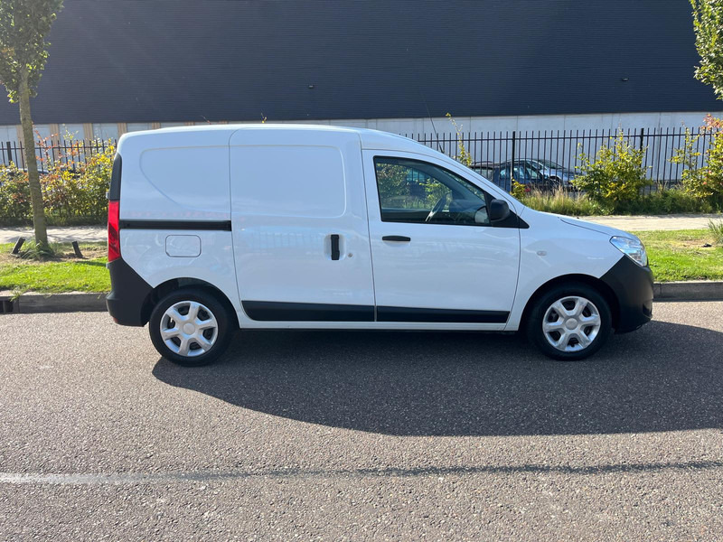 Dacia Dokker 1.5 dci 75 pk Euro 6 - Furgon i vogël: foto 4 Dacia Dokker 1.5 dci 75 pk Euro 6 - Furgon i vogël: foto 4