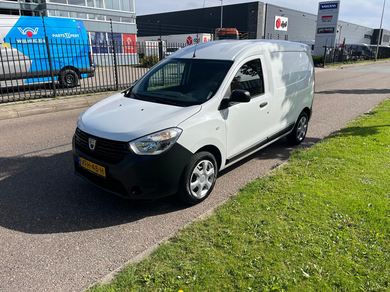 Dacia Dokker 1.5 dci 75 pk Euro 6 - Furgon i vogël: foto 2 Dacia Dokker 1.5 dci 75 pk Euro 6 - Furgon i vogël: foto 2