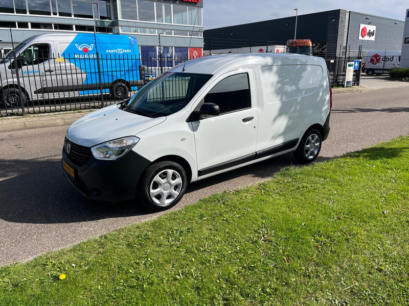 Dacia Dokker 1.5 dci 75 pk Euro 6 - Furgon i vogël: foto 1 Dacia Dokker 1.5 dci 75 pk Euro 6 - Furgon i vogël: foto 1