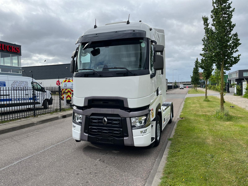 Renault T-13 High 480 T4x2, High Sleeper, Airco, Nav, Camera - Gjysmë-kamion: foto 4 Renault T-13 High 480 T4x2, High Sleeper, Airco, Nav, Camera - Gjysmë-kamion: foto 4